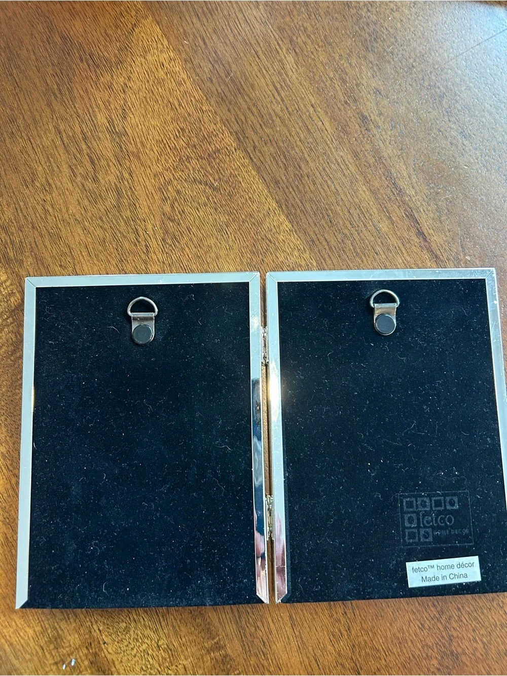 Fetco Beaded Double Hinged Folding Picture Frame for two 3.5x5 photos. Like new.